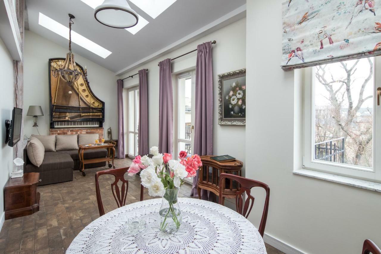 Cheerful Air Conditioned Apartment With Mezzanine And Parking - Old Town คราคูฟ ภายนอก รูปภาพ