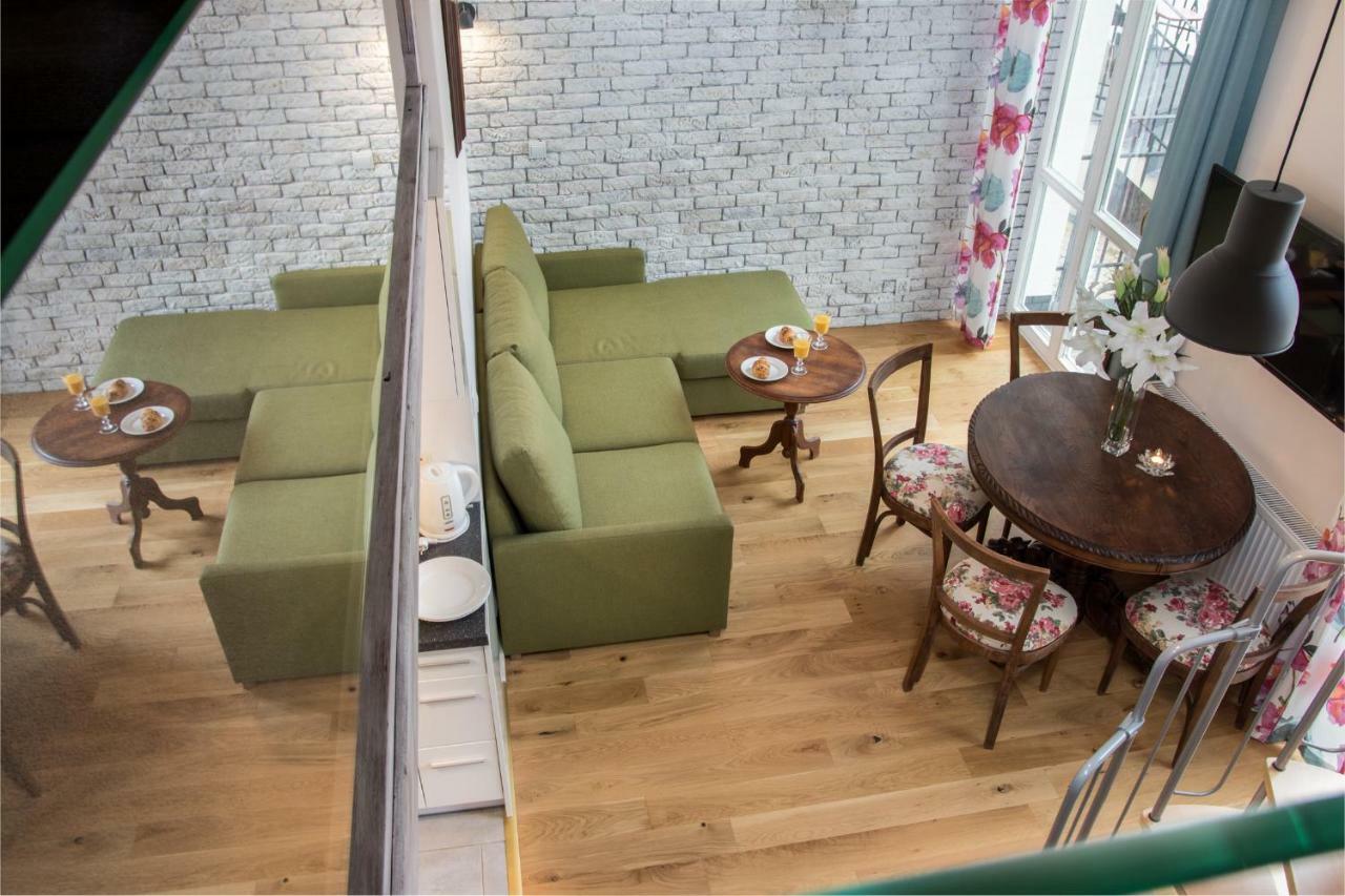 Cheerful Air Conditioned Apartment With Mezzanine And Parking - Old Town คราคูฟ ภายนอก รูปภาพ